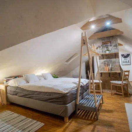 Appartement Rodny Dom Deza Hoffmanna Banská Štiavnica